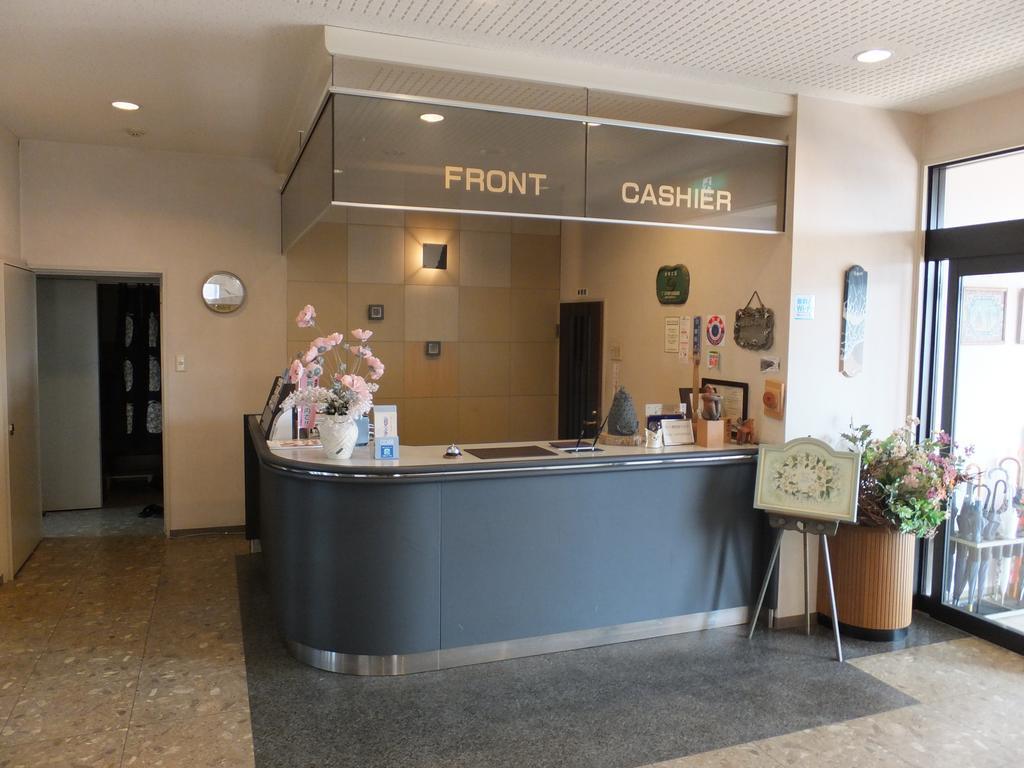 Shari Central Hotel Exterior photo